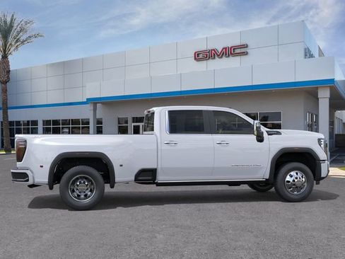 New 2026 GMC Sierra 3500 Denali Ultimate AWD/4WD image 5