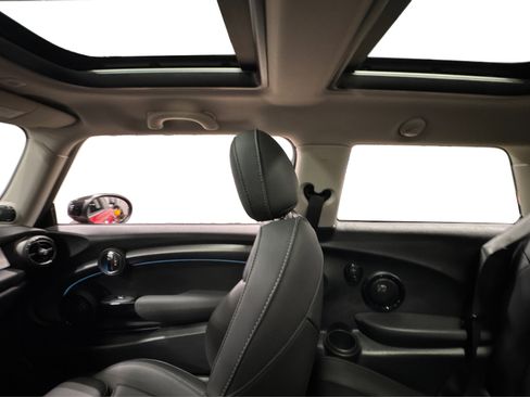 Used 2024 MINI Cooper SE image 40