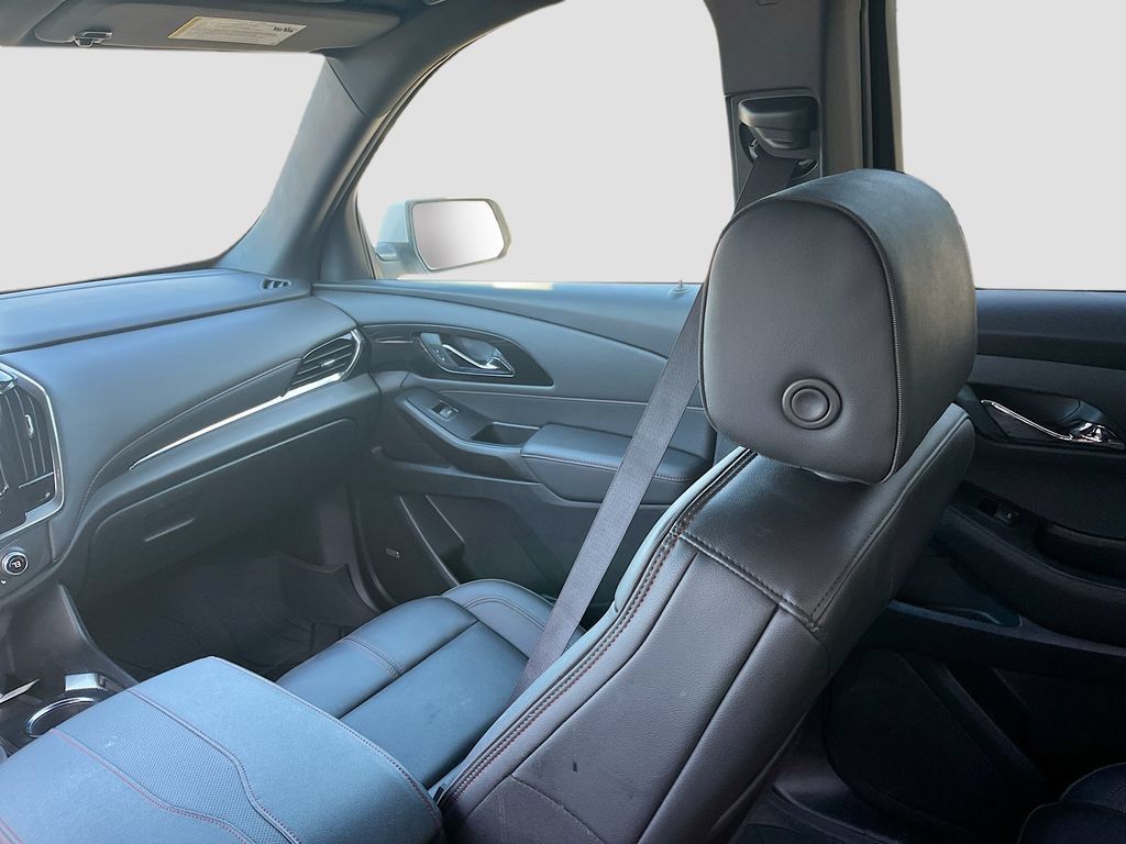 Used 2023 Chevrolet Traverse RS w/ LPO, Cargo Package FWD image 24