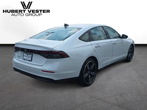 New 2026 Honda Accord SE image 6