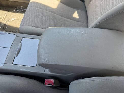 Used 2011 Toyota Camry LE w/ LE Extra-Value Pkg FWD image 28