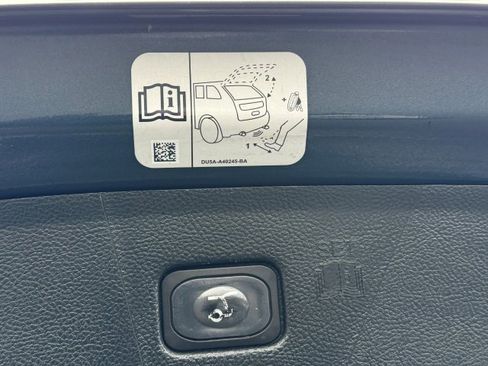 Used 2019 Ford Edge SEL w/ Equipment Group 201A image 21