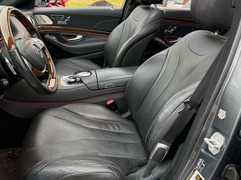 Used 2017 Mercedes-Benz S 550 4MATIC image 9