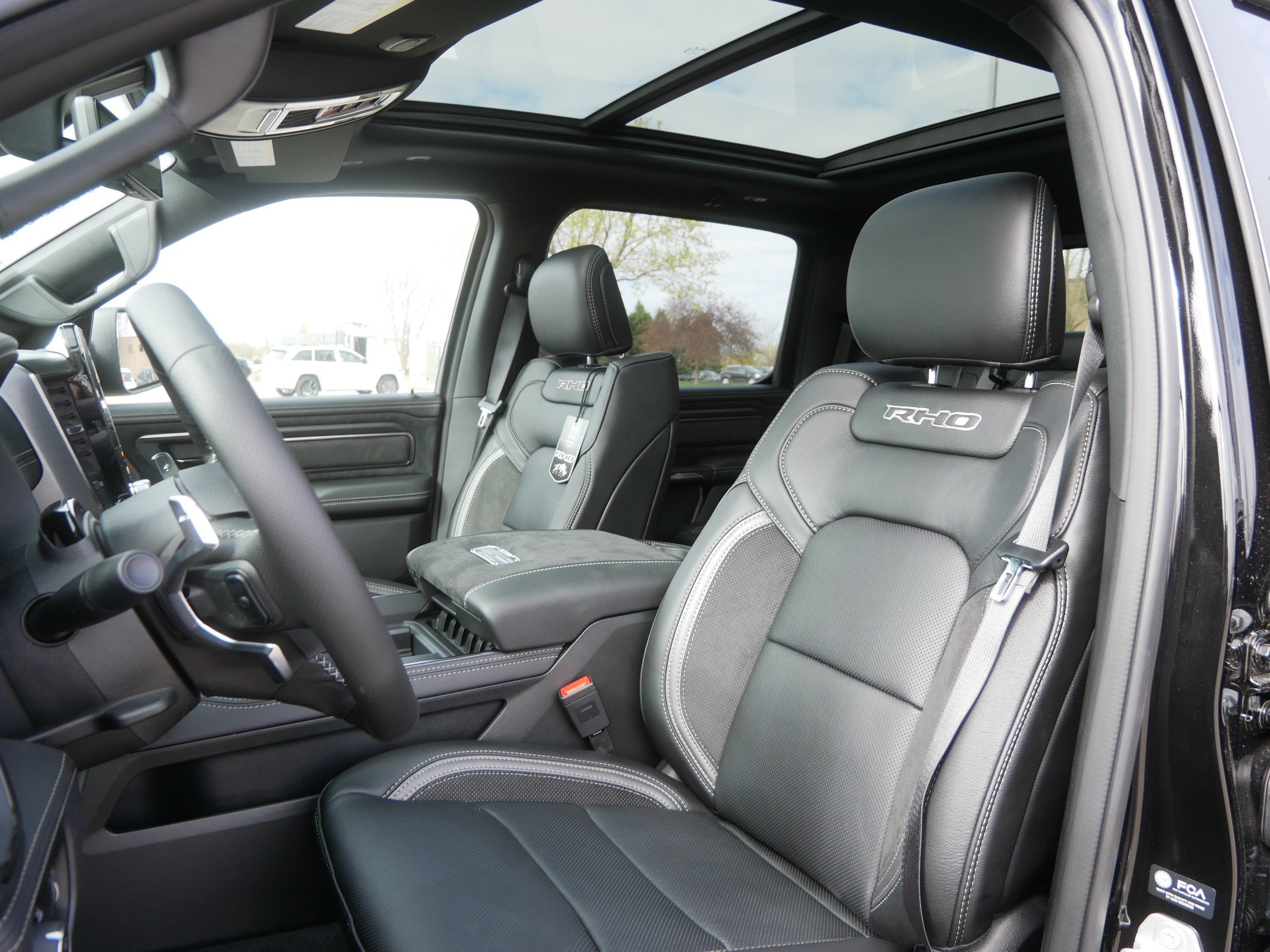 New 2026 RAM 1500 RHO w/ RHO Level 1 Equipment Group AWD/4WD image 3