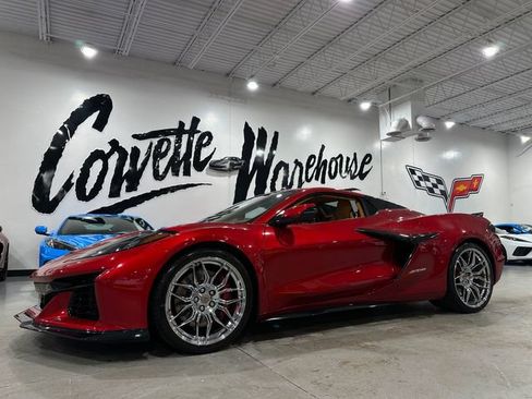 Used 2024 Chevrolet Corvette Z06 w/ Stealth Interior Trim Package RWD image 28
