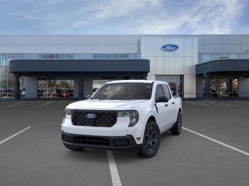 New 2025 Ford Maverick XLT w/ 4K Tow Package AWD/4WD image 2