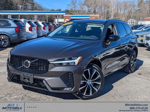 Certified 2025 Volvo XC60 B5 Plus image 1