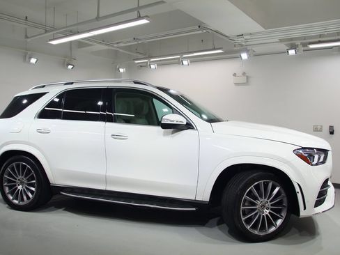 Used 2022 Mercedes-Benz GLE 350 4MATIC image 11