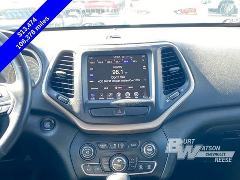 Used 2016 Jeep Cherokee High Altitude AWD/4WD image 17