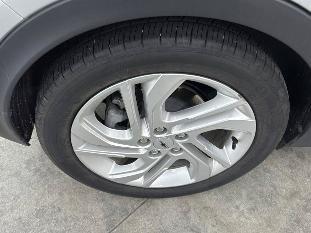 Used 2022 Chevrolet Bolt LT FWD image 23