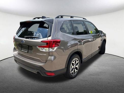 Certified 2024 Subaru Forester Premium AWD/4WD image 16
