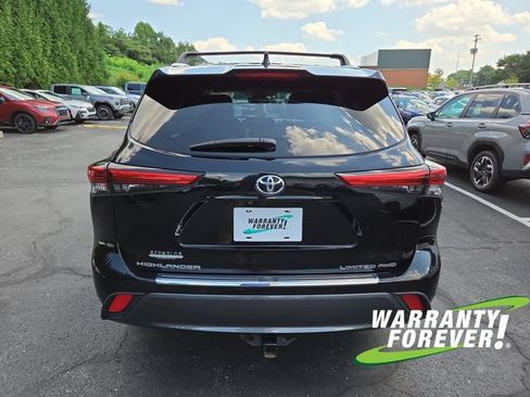 Used 2021 Toyota Highlander Limited AWD/4WD image 6