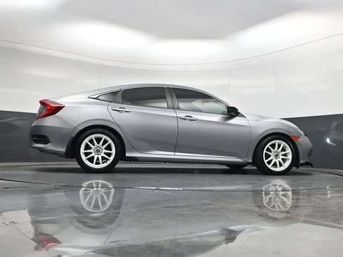 Used 2019 Honda Civic EX image 46