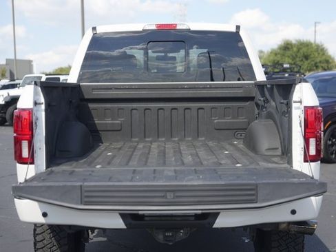 Used 2018 Ford F150 Platinum w/ Equipment Group 701A Luxury image 31
