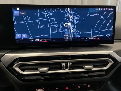 Used 2024 BMW 430i xDrive Coupe w/ Premium Package image 22