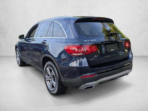 Used 2022 Mercedes-Benz GLC 300 4MATIC w/ Premium Package Lite image 7