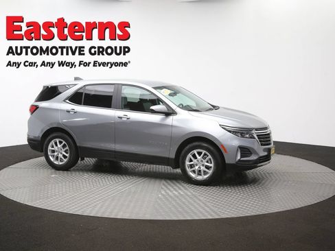 Used 2023 Chevrolet Equinox LT FWD image 47