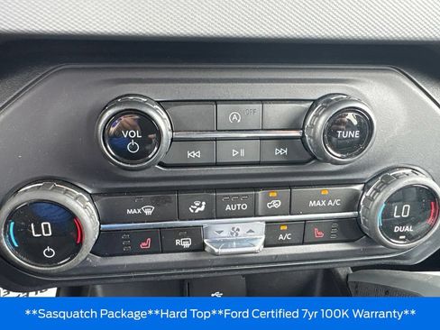 Used 2023 Ford Bronco Big Bend w/ Sasquatch Package AWD/4WD image 17