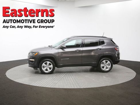Used 2021 Jeep Compass Latitude w/ Driver Assistance Group image 57