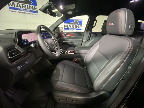 Certified 2025 Chevrolet Traverse Z71 w/ Enhanced Driving Package image 24