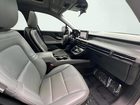 Used 2021 Lincoln Corsair Grand Touring image 30