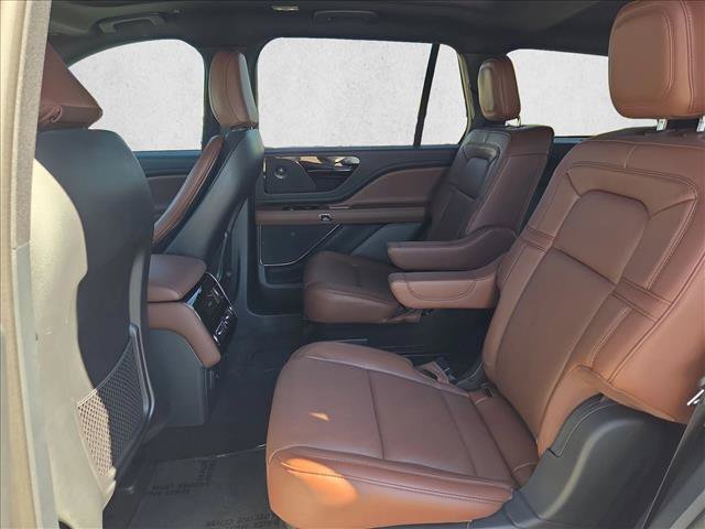 Used 2026 Lincoln Aviator Reserve w/ Illumination Package RWD image 27