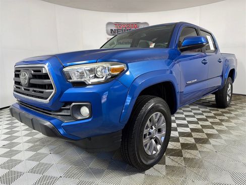 Used 2018 Toyota Tacoma SR5 image 7