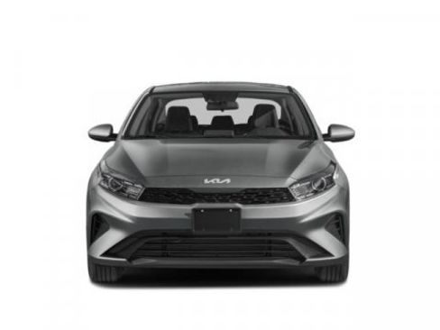 Used 2024 Kia Forte LXS w/ LXS Technology Package FWD image 7