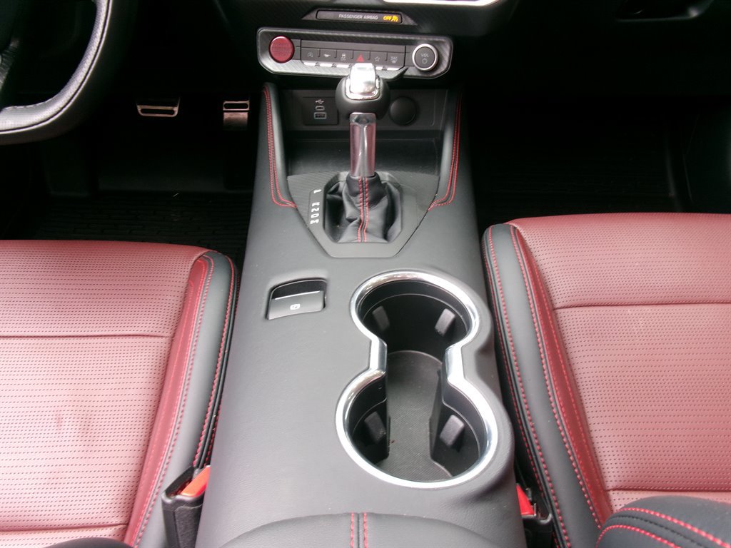 Used 2025 Ford Mustang GT Premium RWD image 25