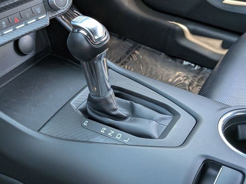 Used 2025 Ford Mustang Premium image 19