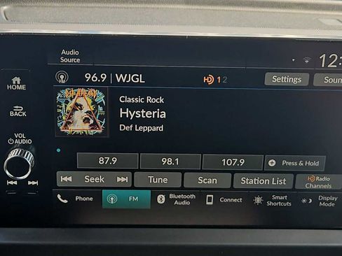 New 2025 Honda Pilot TrailSport image 11