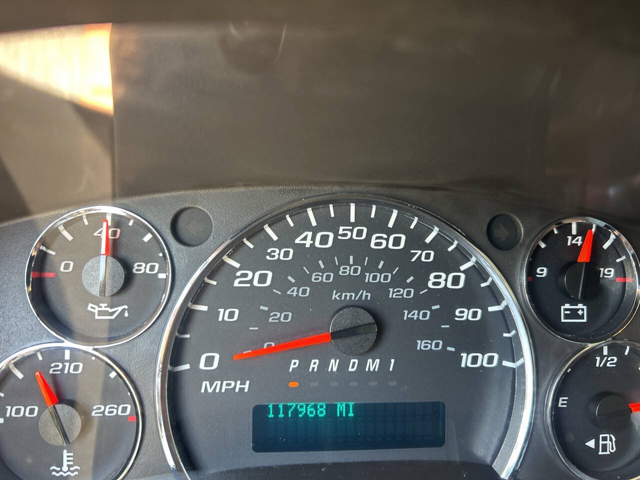 Used 2017 Chevrolet Express 2500 RWD image 14