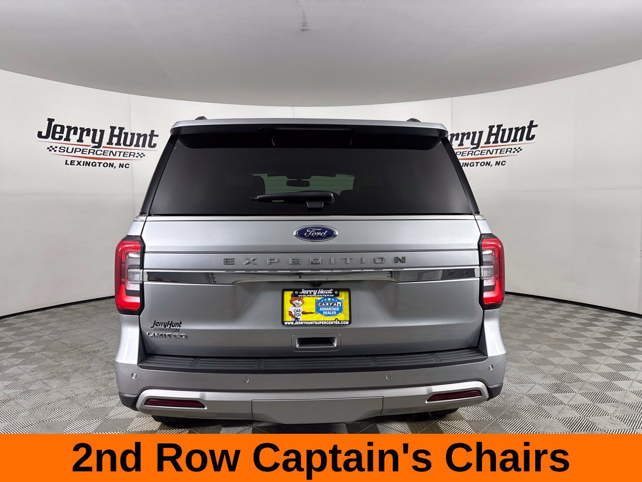 Used 2024 Ford Expedition Limited AWD/4WD image 7