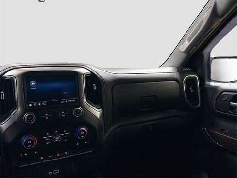 Used 2021 Chevrolet Silverado 1500 LT Trail Boss w/ Bed Protection Package image 23