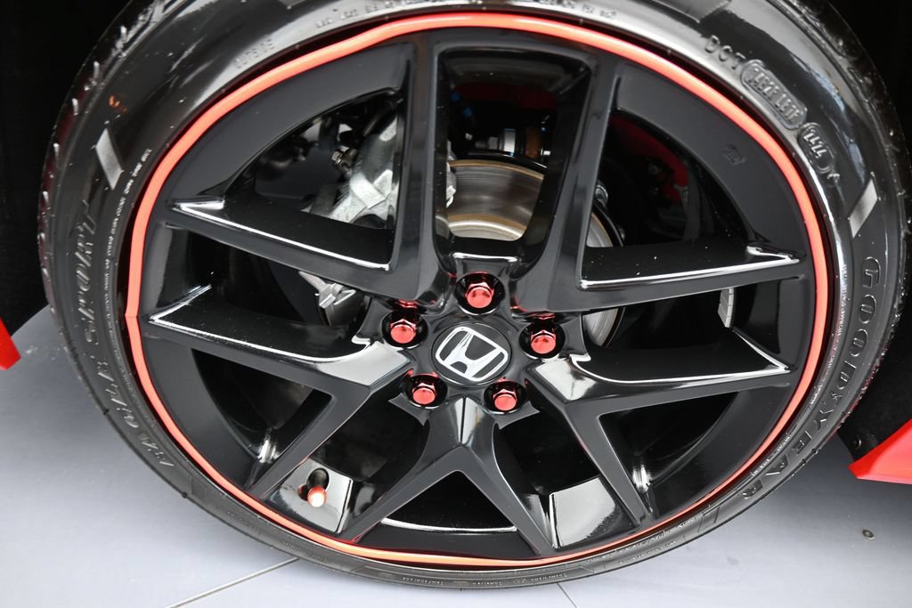 Used 2025 Honda Civic Sport image 40