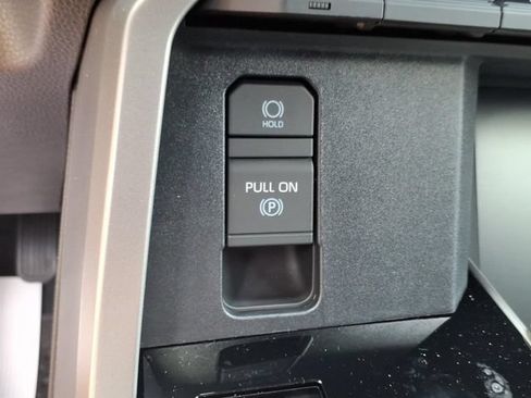 New 2026 Toyota Tundra Limited AWD/4WD image 10