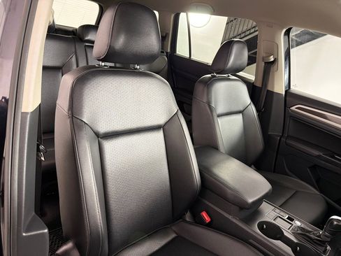 Used 2019 Volkswagen Atlas SE image 26