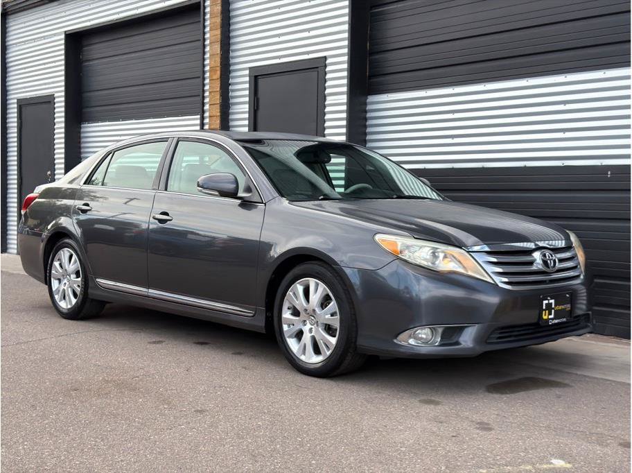 Used 2011 Toyota Avalon FWD image 11