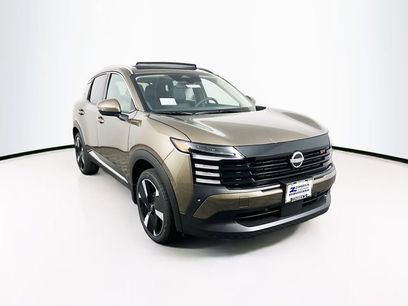 New 2025 Nissan Kicks SR