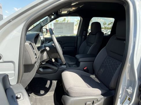 New 2026 Nissan Frontier SV image 14