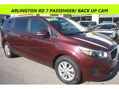 Used 2017 Kia Sedona LX w/ LX Essentials Premium Package