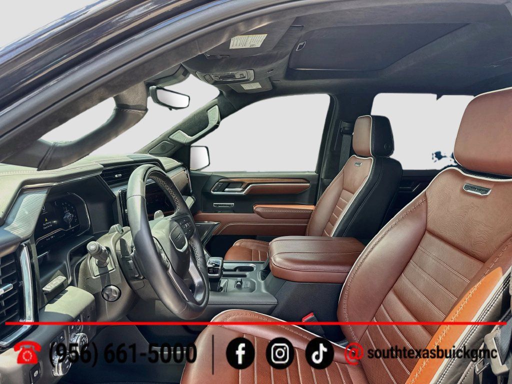 Used 2025 GMC Sierra 1500 Denali Ultimate AWD/4WD image 11