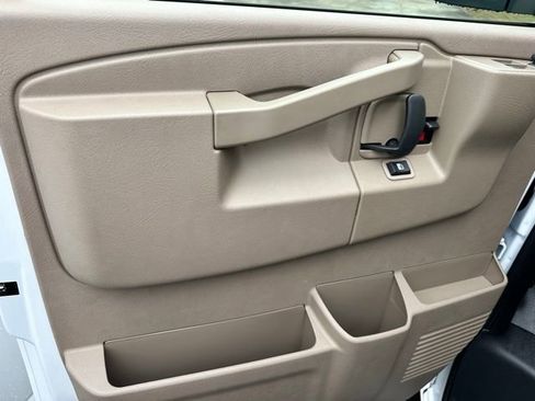 New 2025 Chevrolet Express 2500 image 20