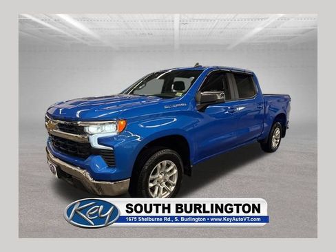 Used 2025 Chevrolet Silverado 1500 LT AWD/4WD image 1