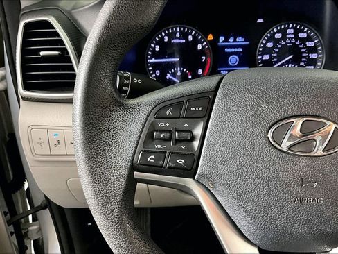 Used 2019 Hyundai Tucson Value FWD image 9