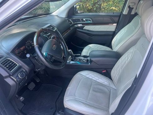 Used 2016 Ford Explorer Platinum AWD/4WD image 11