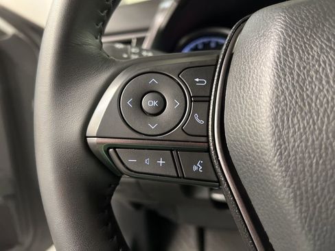 Used 2023 Toyota Camry SE w/ Blackout Package (TMS) image 19