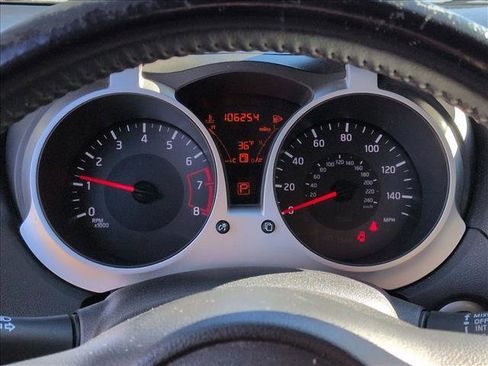 Used 2015 Nissan Juke SL image 11