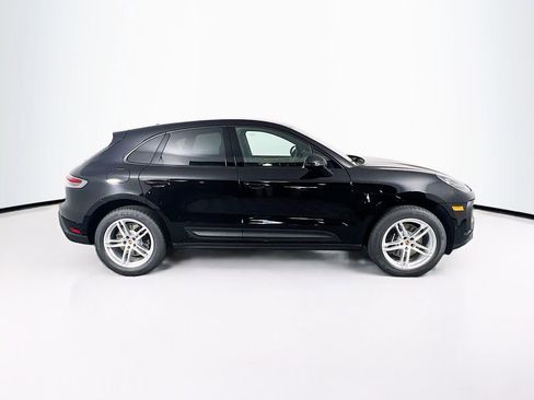 New 2026 Porsche Macan image 8