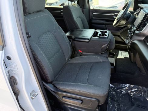 Used 2025 RAM 1500 Big Horn image 33